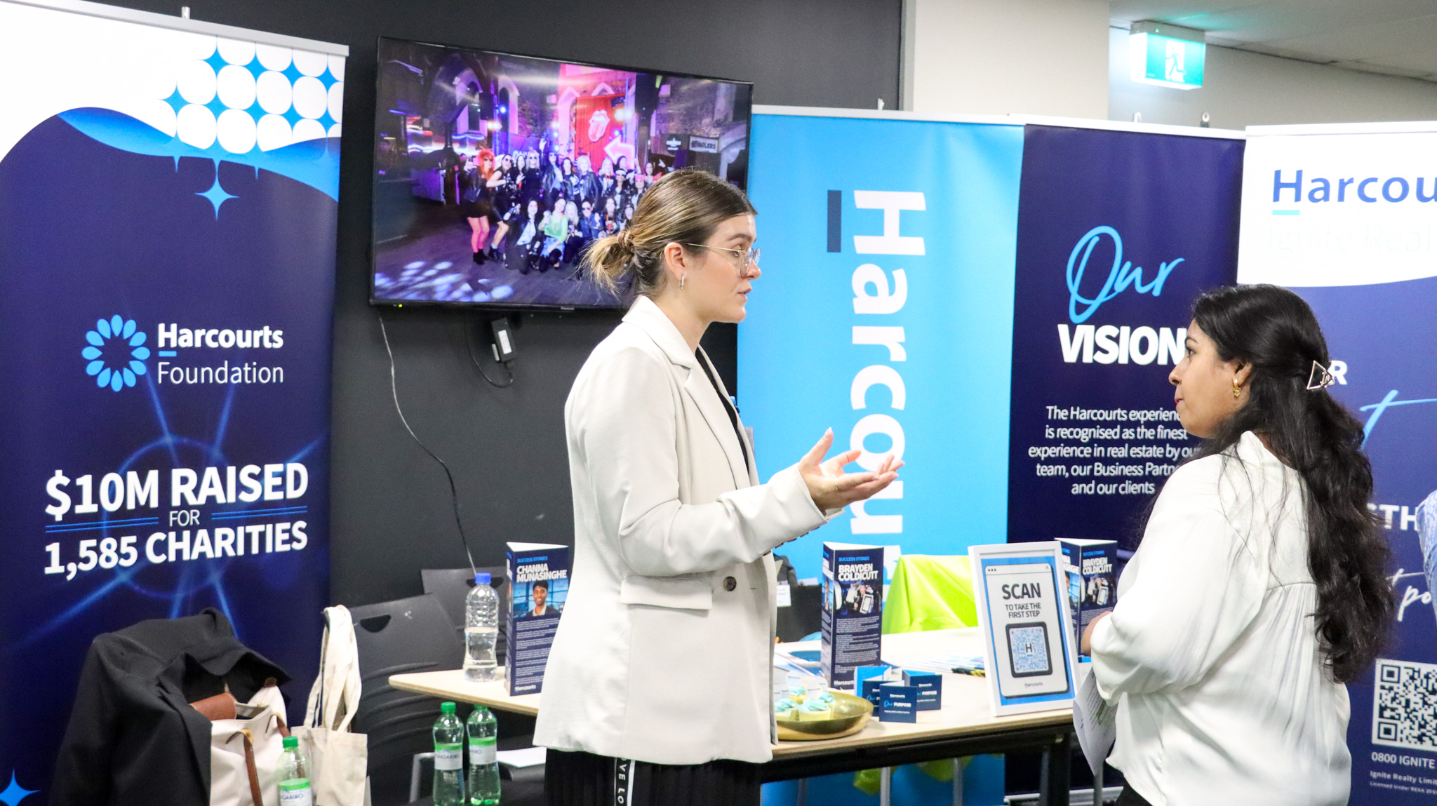 新西兰AI硕士抢占先机！人工智能集成IT解决方案硕士！别再怕AI淘汰你！AI硕士就是你啦！！！