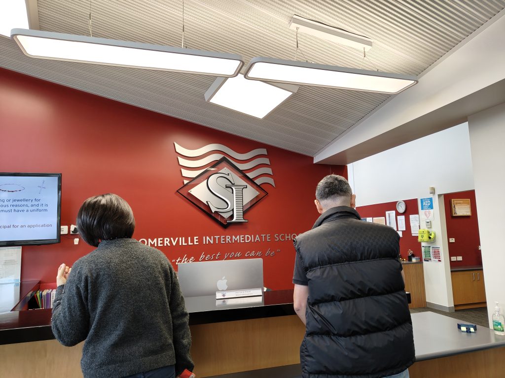 新西兰留学初中探校记｜奥克兰东区Somerville萨默维尔初中，你知道它么？