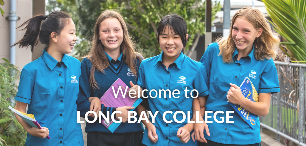 新西兰留学/北岸高中Long Bay College长湾中学，一幅画传递着建校50周年的校园精神！