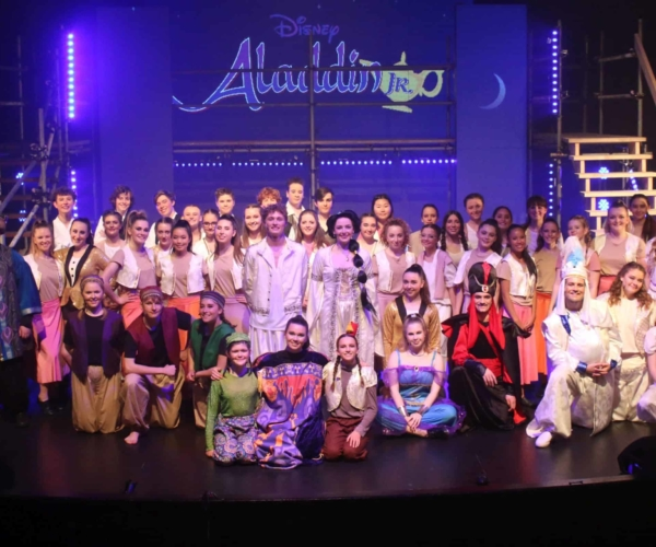 新西兰留学 本地生等位上千人？“出门即大海”的奥克兰名校，KingsWay 金斯威学校，它到底有啥魅力？