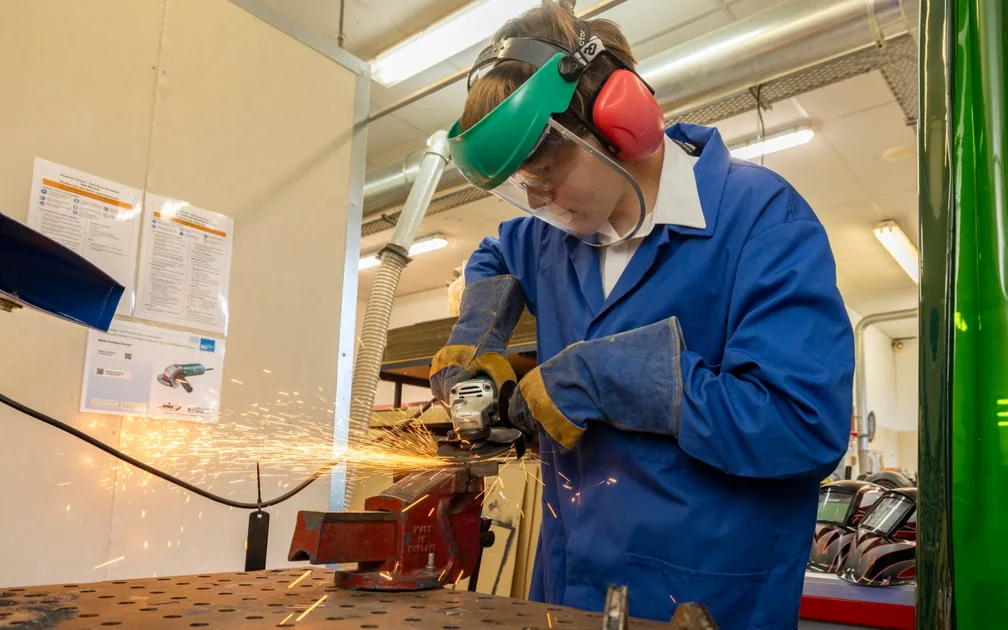 新西兰留学 赢在起跑线（5岁）1-13年级全线剑桥课程，奥克兰北岸的宝藏私校，家长们不要错过！