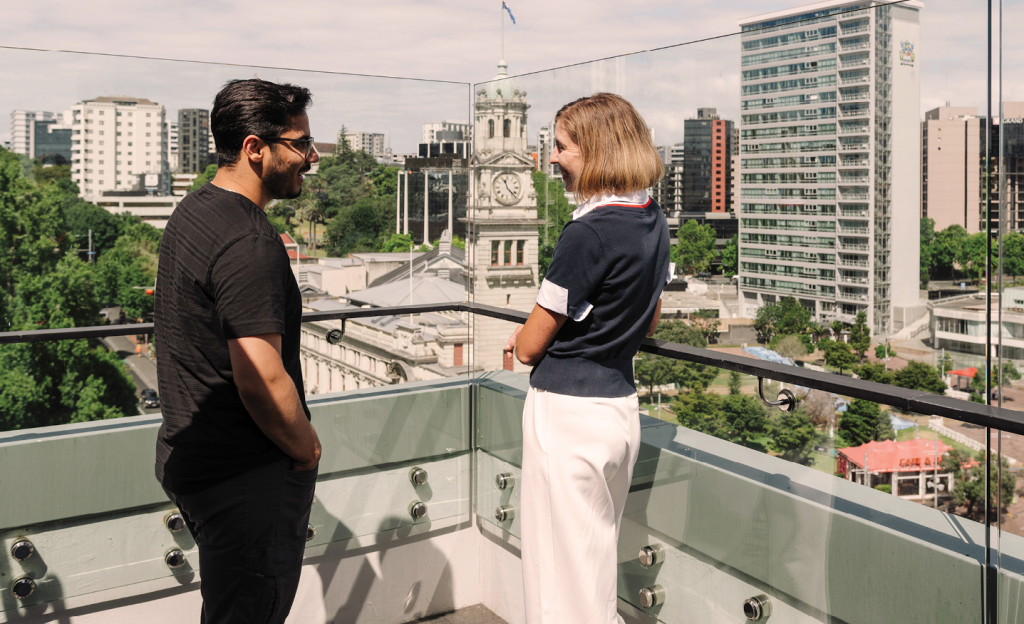 新西兰AI硕士抢占先机！人工智能集成IT解决方案硕士！别再怕AI淘汰你！AI硕士就是你啦！！！