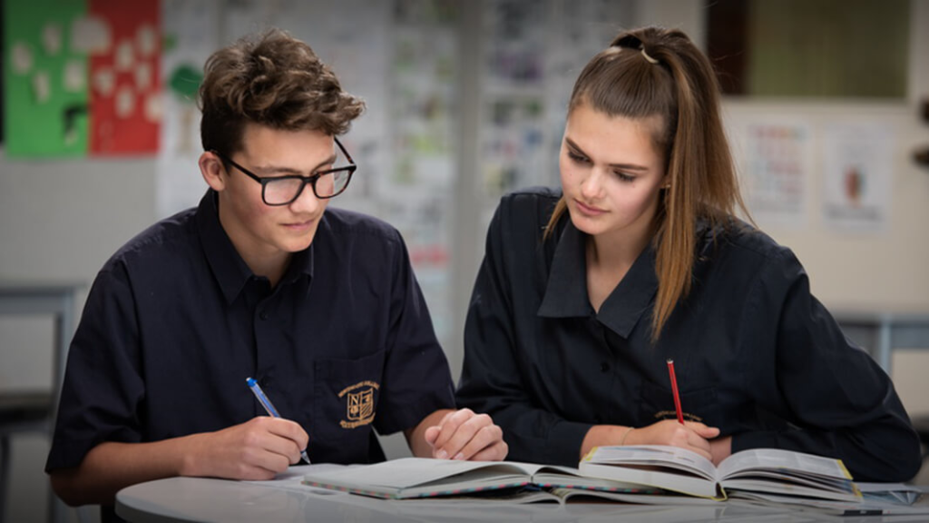 新西兰留学选择环境还是兴趣？这所学校学术+兴趣都兼顾、氛围轻松又包容，就读它了！Northcote college