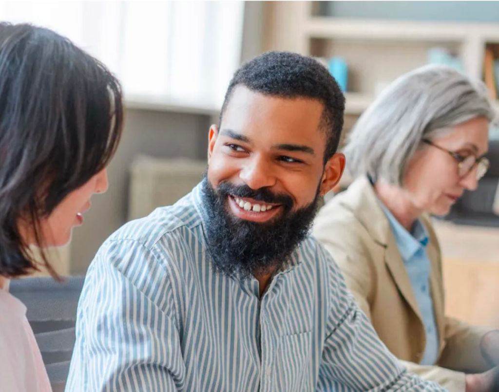 别错过机会来了！免雅思新西兰线上英语班它来了它来了！可内测入学！学完可直接上本科及硕士！！！